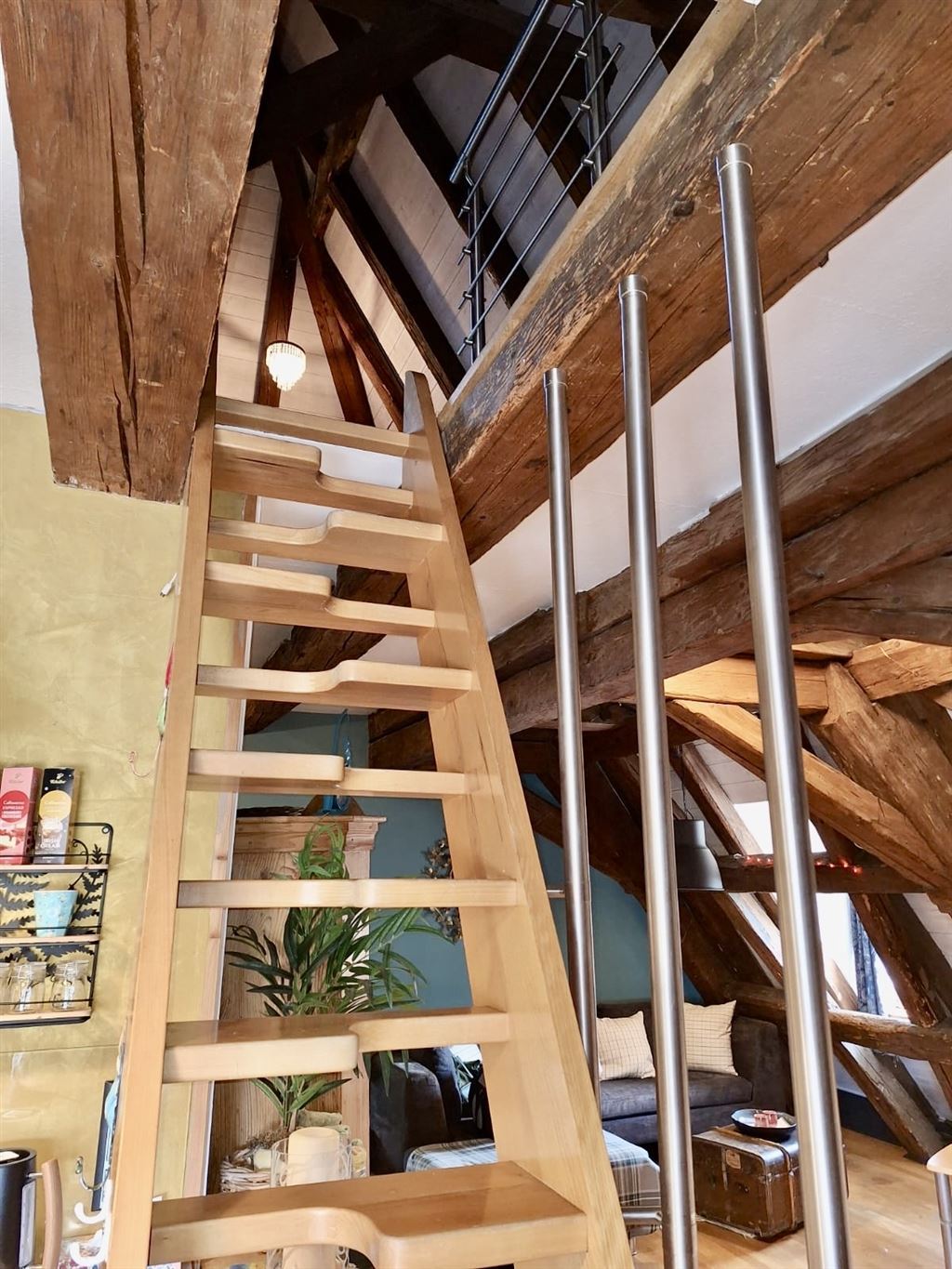 Treppe zum Dachzimmer