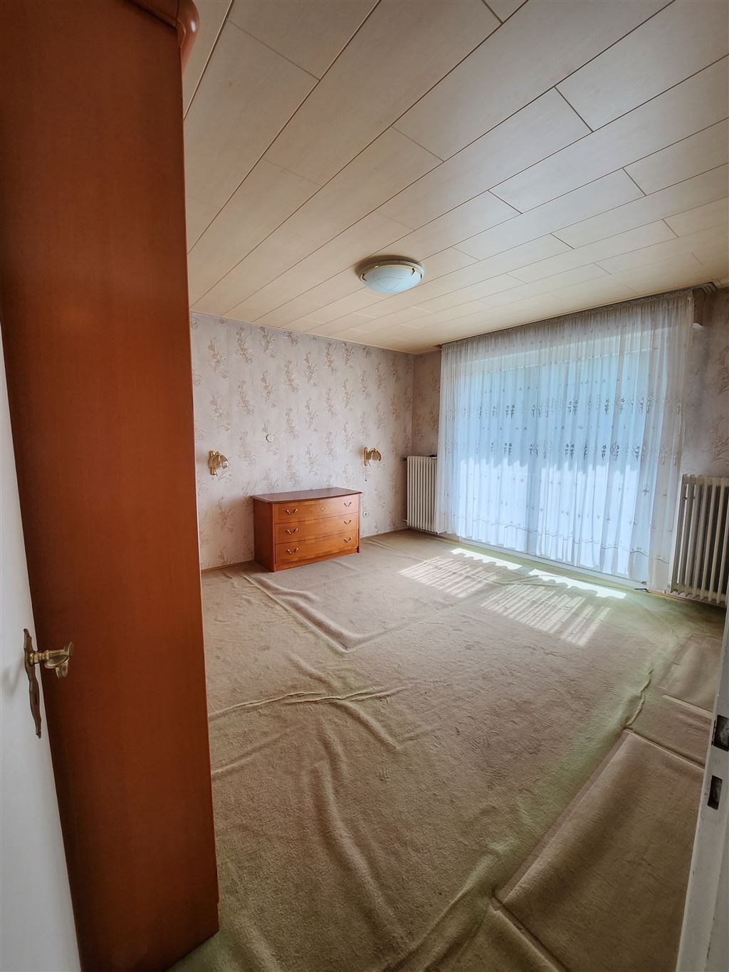 3 Schlafzimmer mit Balkon oben