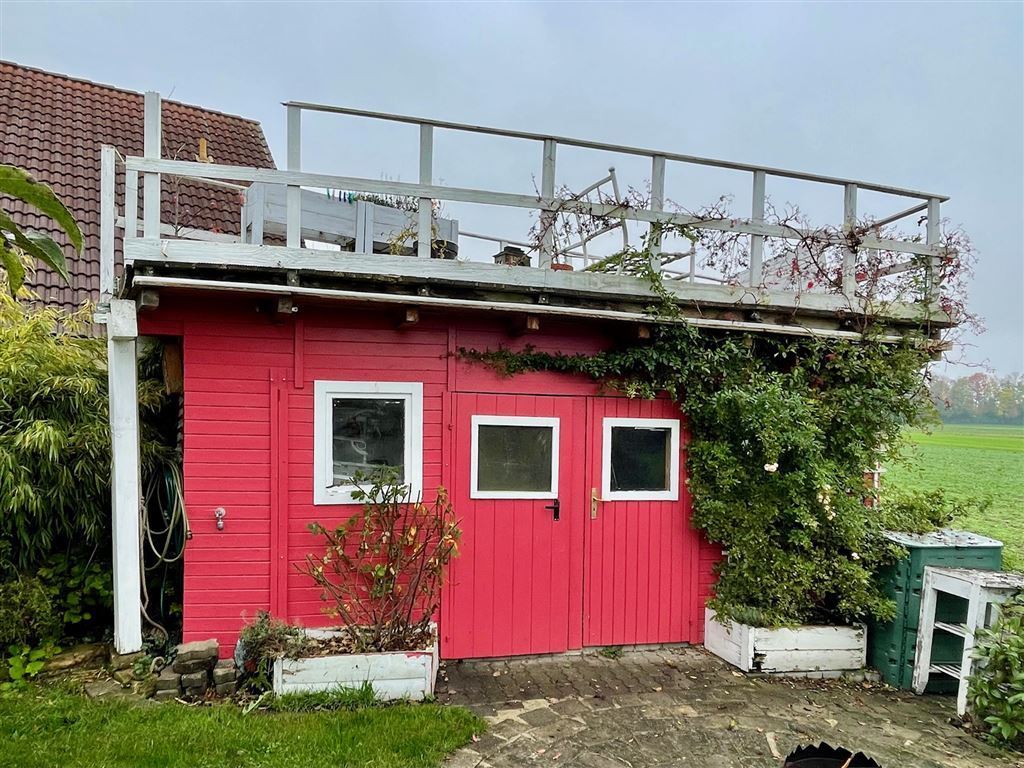 Gartenhütte mit Dachterrasse